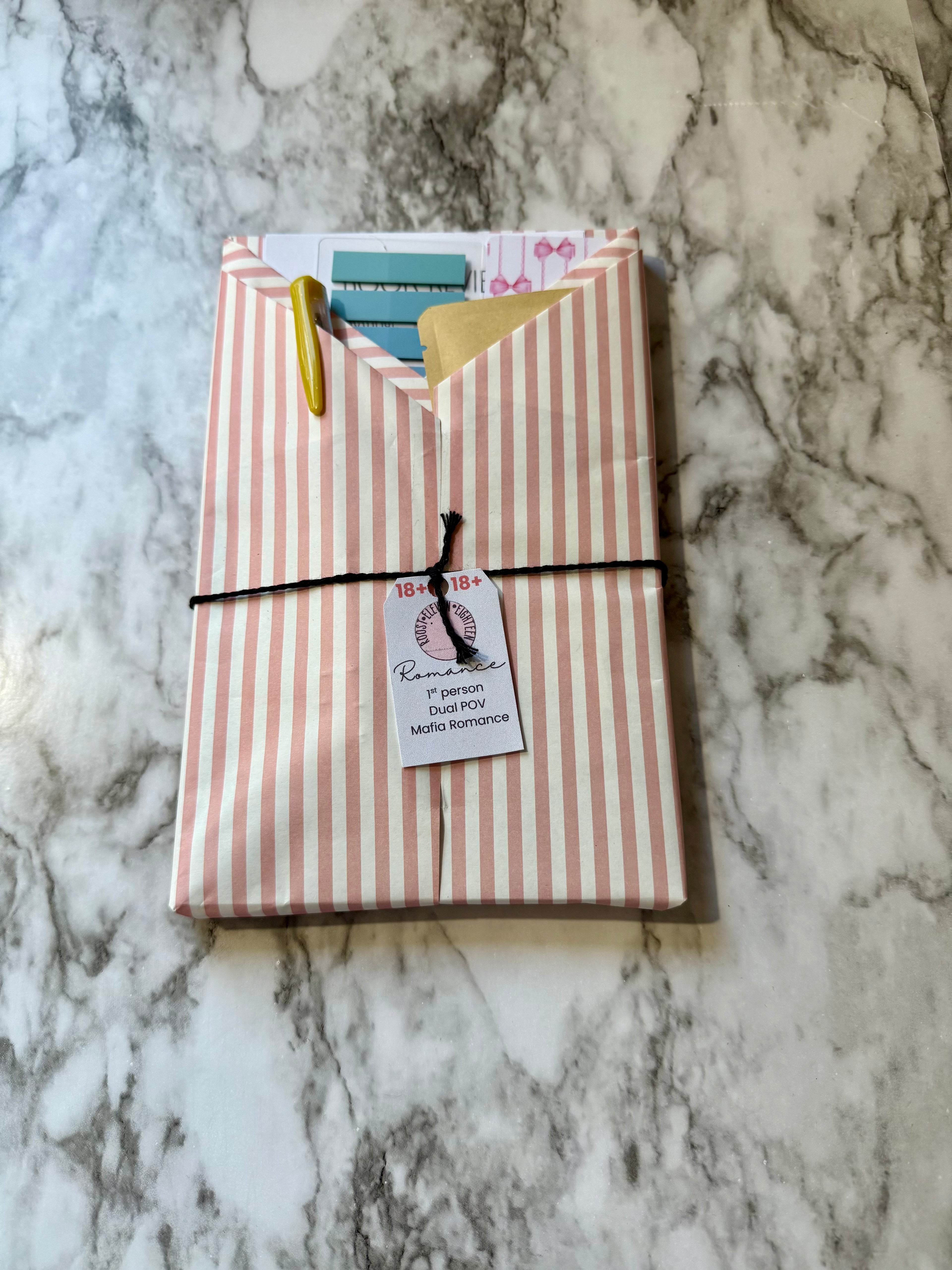 Romance Blind Date with a Book